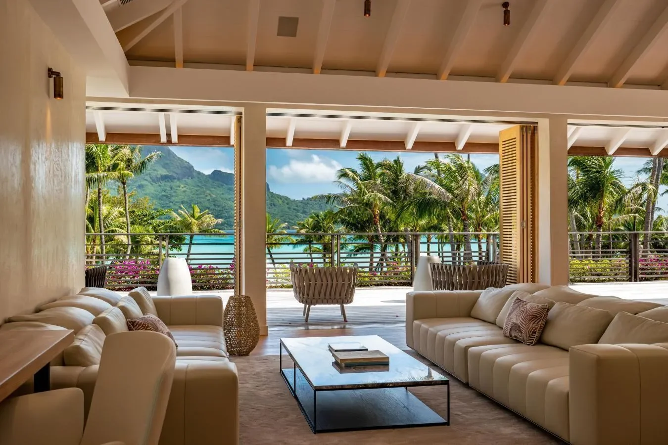 Villa Aquamaris, Bora-Bora, Leeward Islands, French Polynesia. - Photo 2