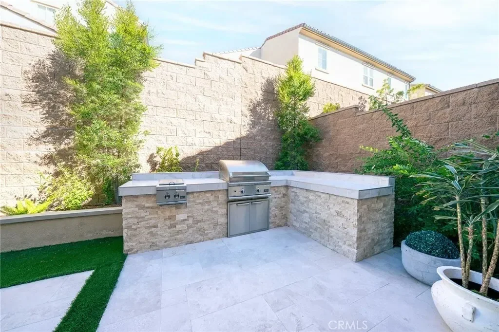 20811 W Bur Oak, Los Angeles, California, United States. - Photo 27