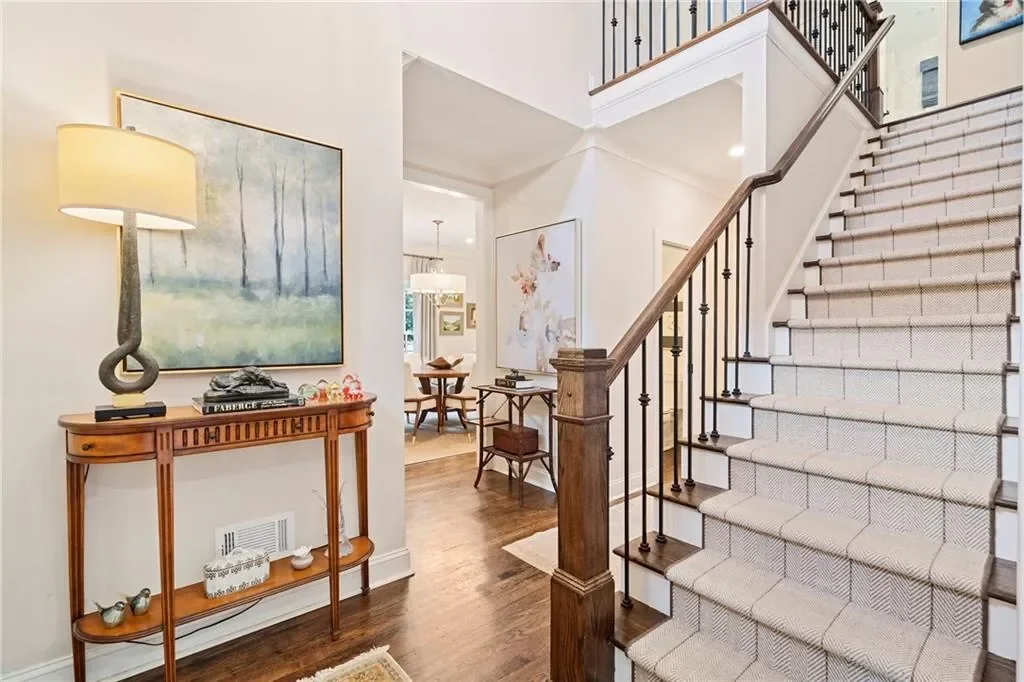 31 Pointe Terrace SE, Atlanta, Georgia, United States. - Photo 2