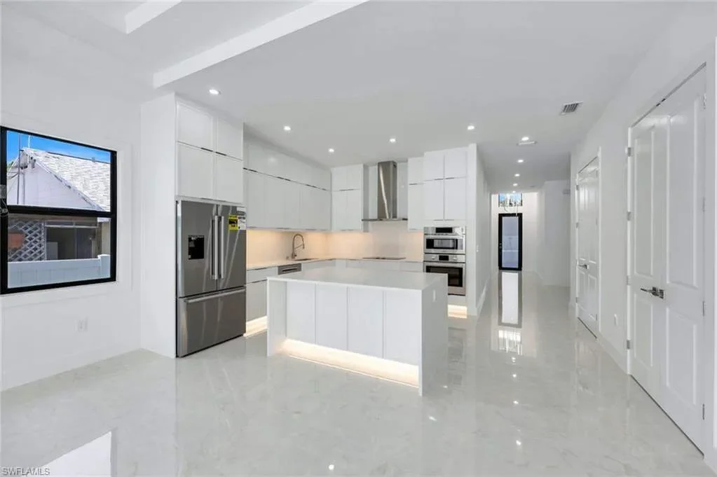 Gallery photo 3