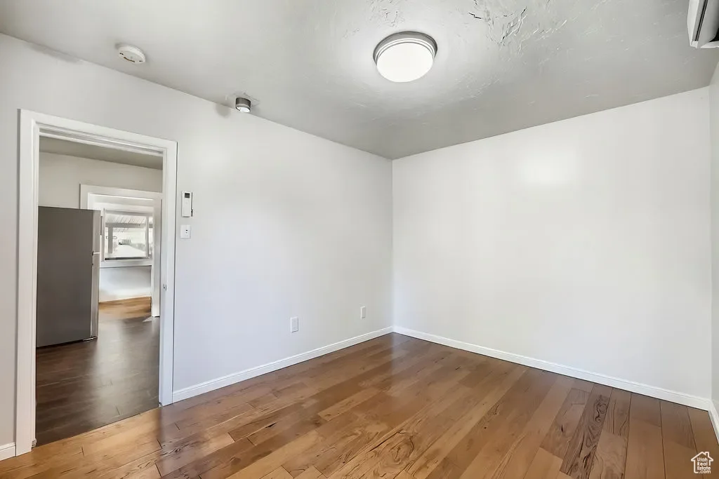 Gallery photo 2