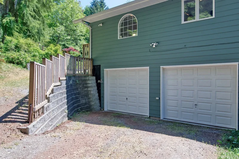 1664 Gower Point Road, Gibsons, BC V0N 1V5, Gibsons, British Columbia, Canada. - Photo 18