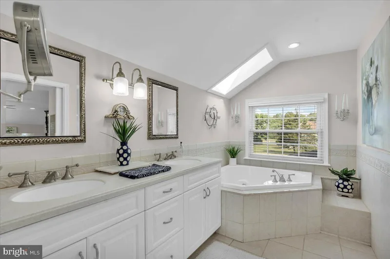 6 Buttonwood Ct, SEWELL, NJ 08080, 08080, New Jersey, United States. - Photo 23