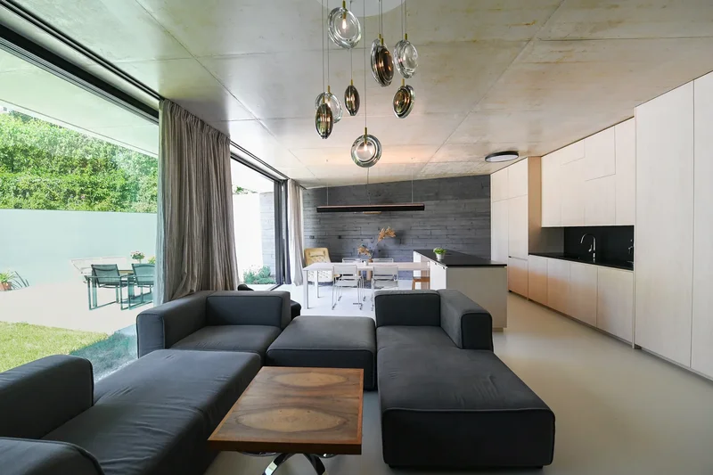 Exclusive New Villa with Minimalist Design & Prestigious Address