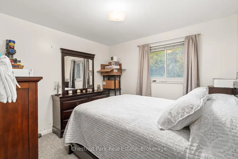 84 Hiram Street, Bracebridge, Ontario, Canada. - Photo 2