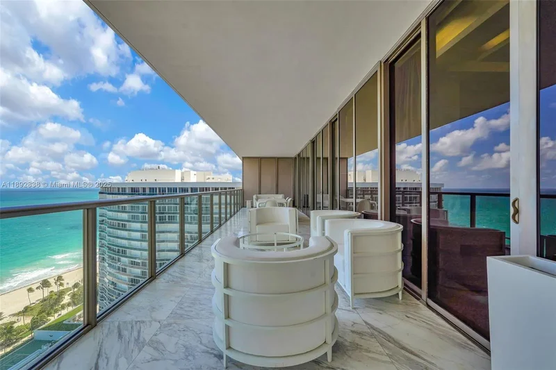 9701 Collins Ave, Bal Harbour, Florida, United States. - Photo 32