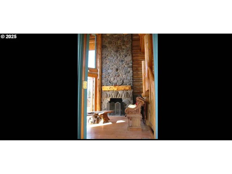 507 Elrod Ave, Maupin, OR 97037, Maupin, Oregon, United States. - Photo 33
