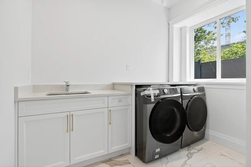 9977 Sullivan Street, Burnaby, BC V3J 1J1, Burnaby, British Columbia, Canada. - Photo 29