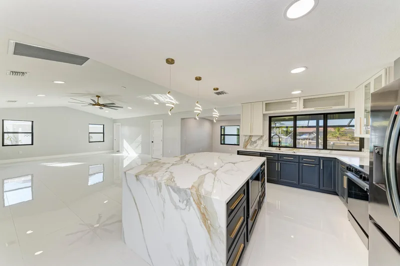 258 Tait Terrace SE, Port Charlotte, FL 33952, Port Charlotte, Florida, United States. - Photo 15