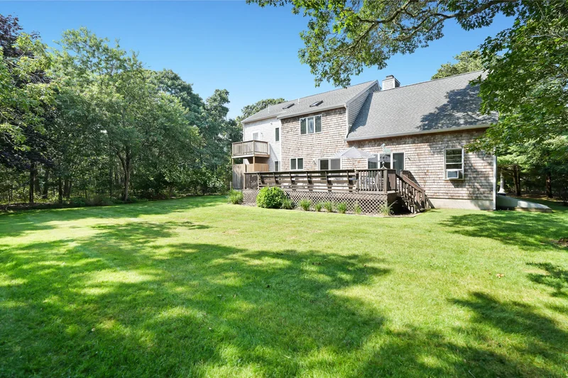12 Duarte Circle, Edgartown, MA 02539, Edgartown, Massachusetts, United States. - Photo 35