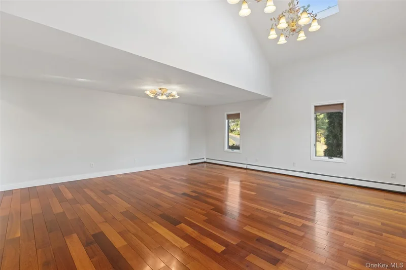 13 Mesa Place, Nanuet, NY 10954, Nanuet, New York, United States. - Photo 9
