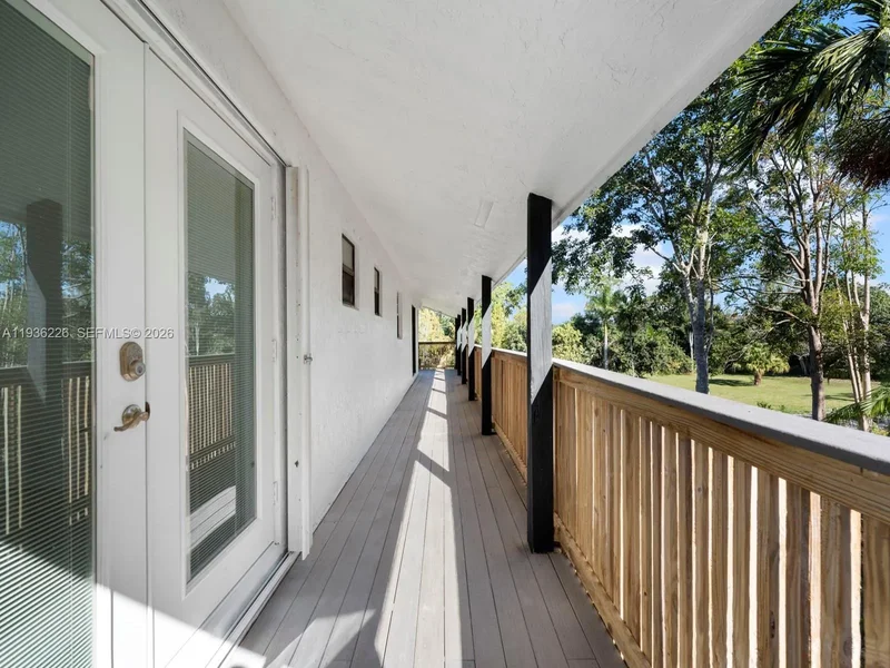 18901 SW 59th St, Southwest Ranches, FL 33332, Weston, Florida, United States. - Photo 29
