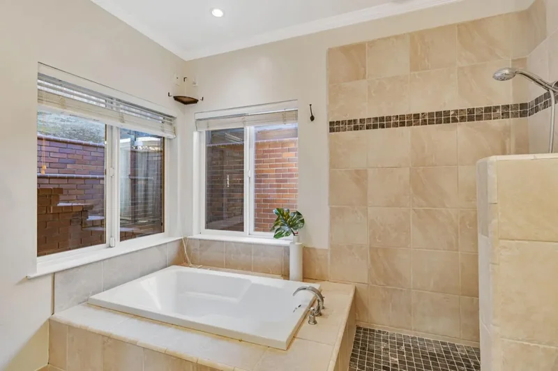 241 42nd Avenue, San Mateo, California, United States. - Photo 6