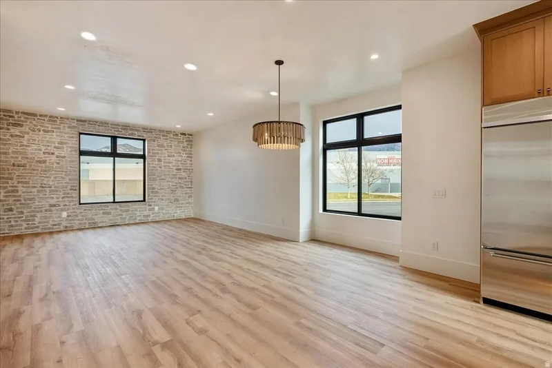 1618 E CENTER POINTE DR, Lehi, Utah, United States. - Photo 13