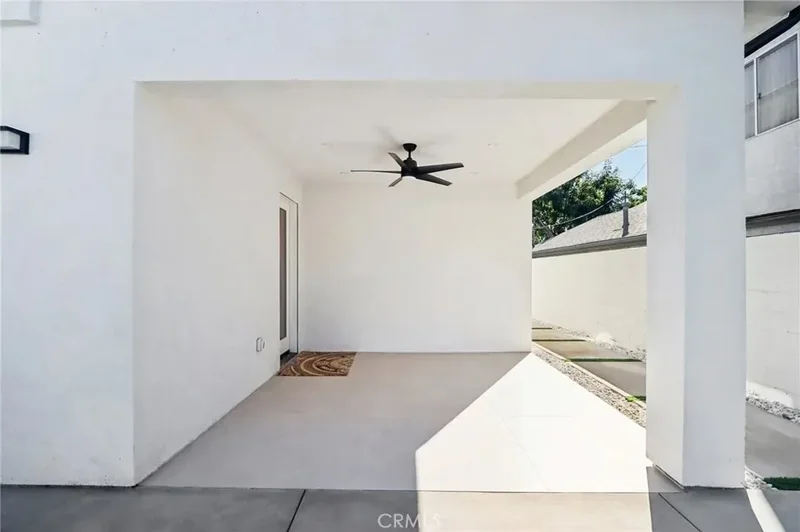 14931 Vose Street, Los Angeles, California, United States. - Photo 33