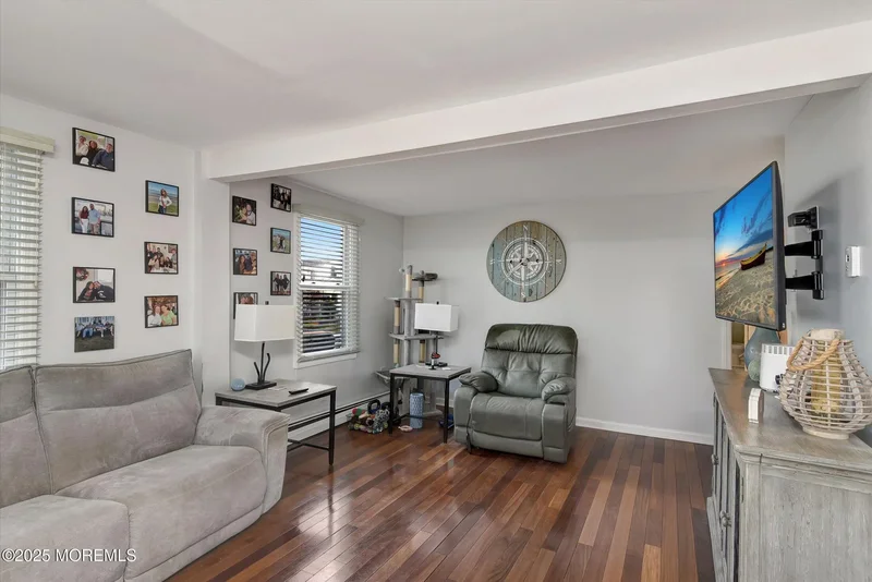 238 Shoreland Circle, Laurence Harbor, NJ 08879, Old Bridge Township, New Jersey, United States. - Photo 16
