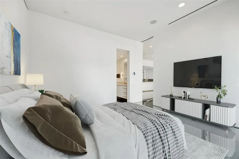 1717 Arts Plaza Drive 2107, Dallas, Texas, United States. - Photo 27