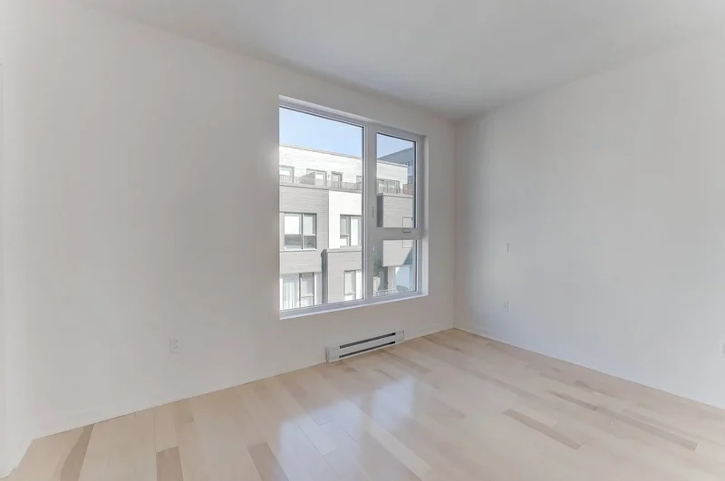 4831 Rue Gilford, Montréal, Quebec, Canada. - Photo 2