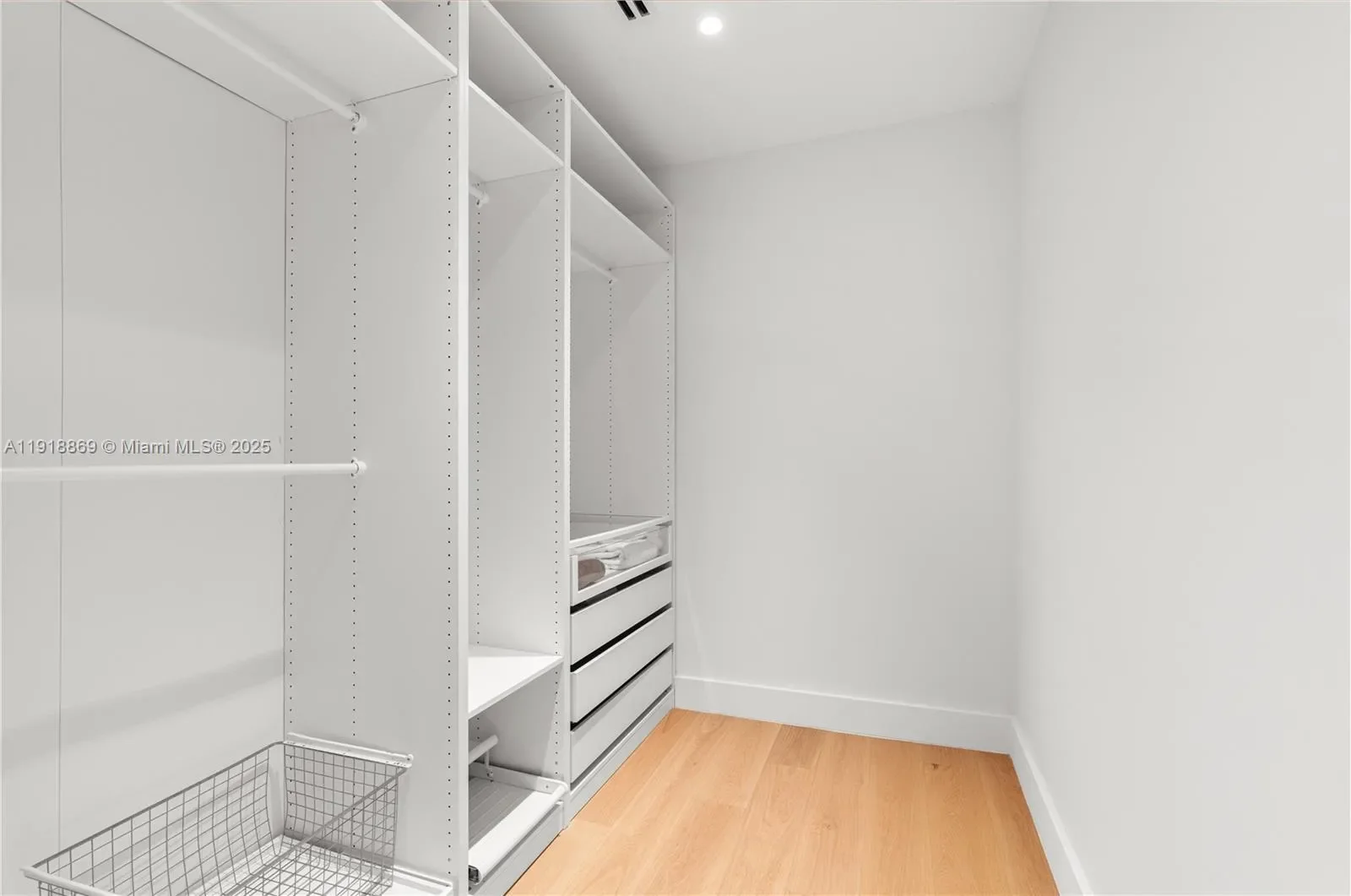 45 NE 104th St, Miami, Florida, United States. - Photo 31