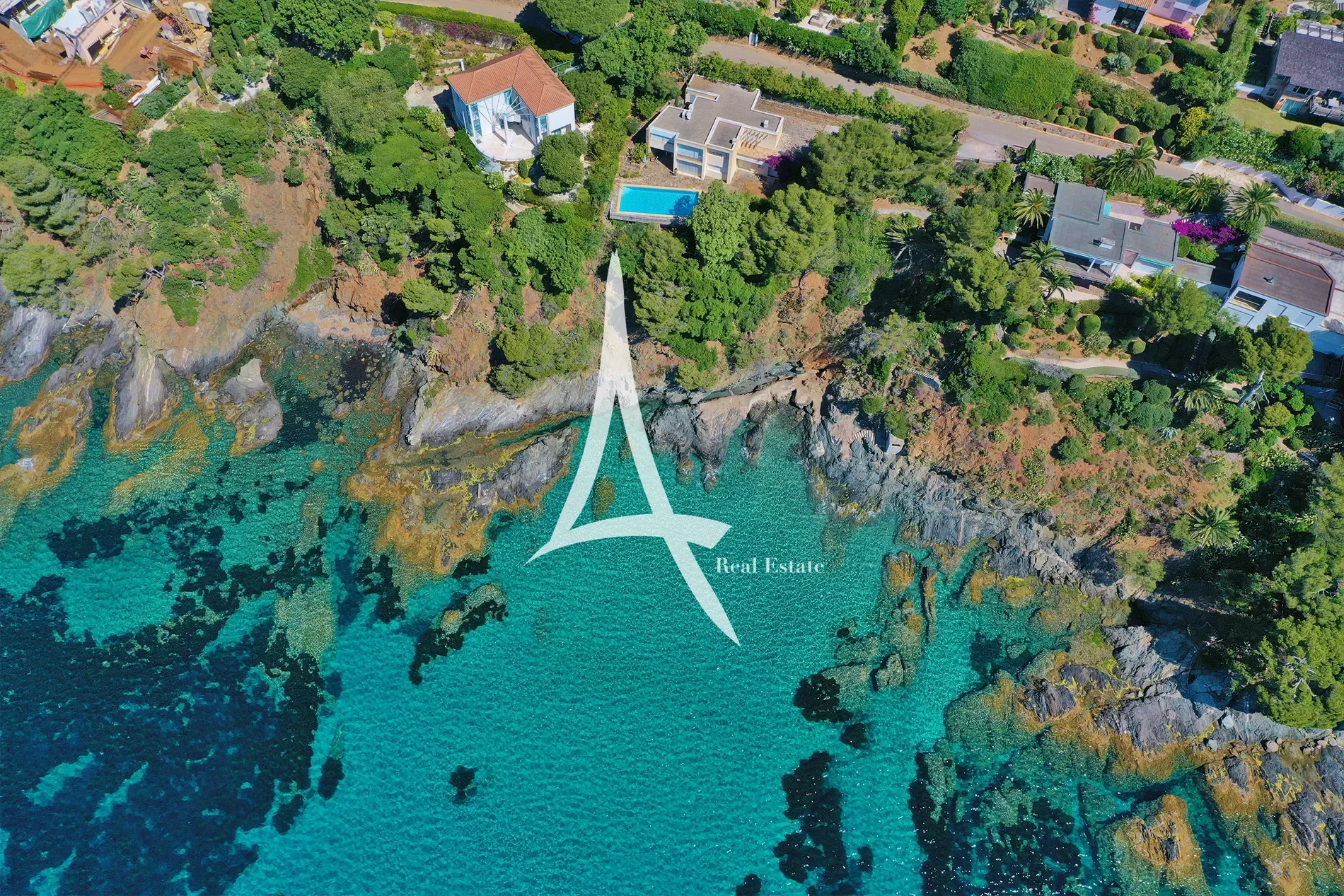Bd de Gigaro, 83420 La Croix-Valmer, France, La Croix-Valmer, Provence-Alpes-Côte d'Azur, France. - Photo 2