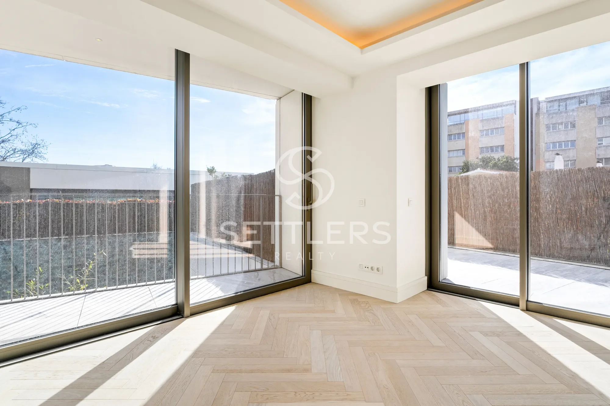 Gallery photo 11
