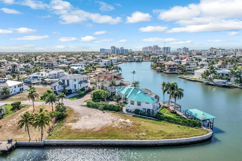 357 Germain AVE, Naples, FL, 34108, USA, Naples, Florida, United States. - Photo 4