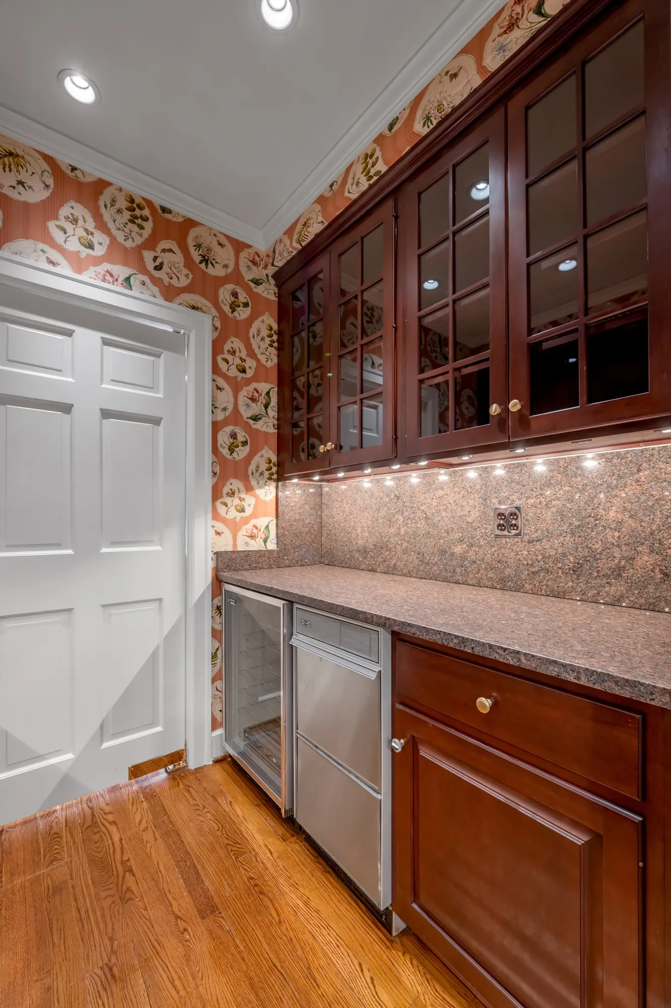 100 Idle Hour Drive #10, Lexington, KY 40502, Lexington, Kentucky, United States. - Photo 29