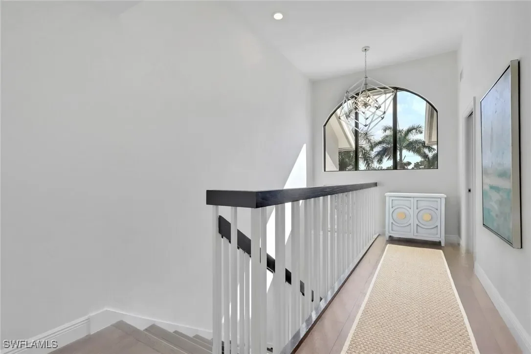 Gallery photo 2