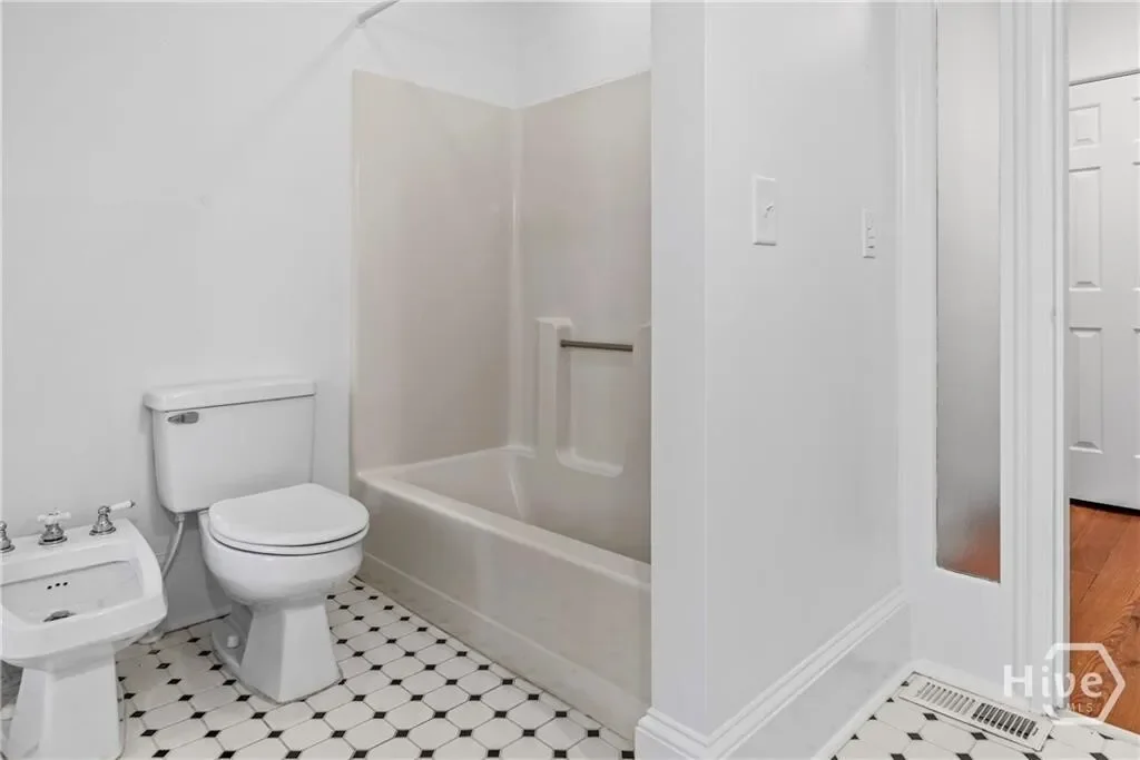 Gallery photo 10