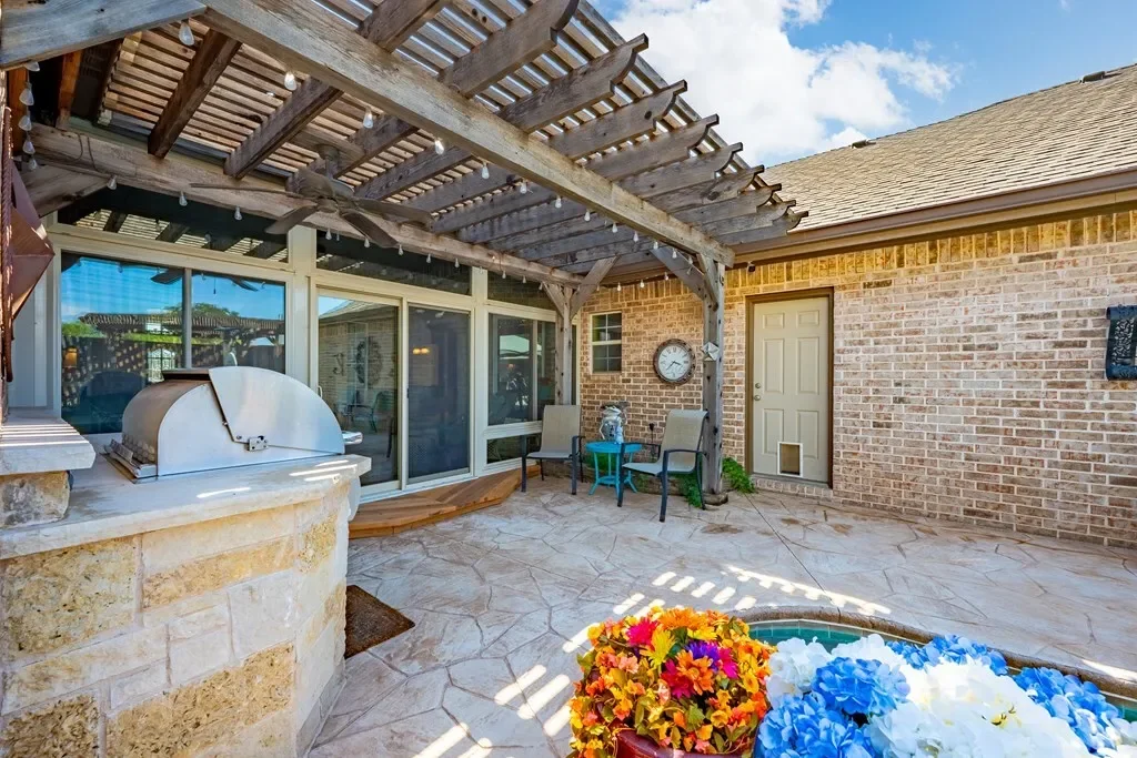 Property photo 8