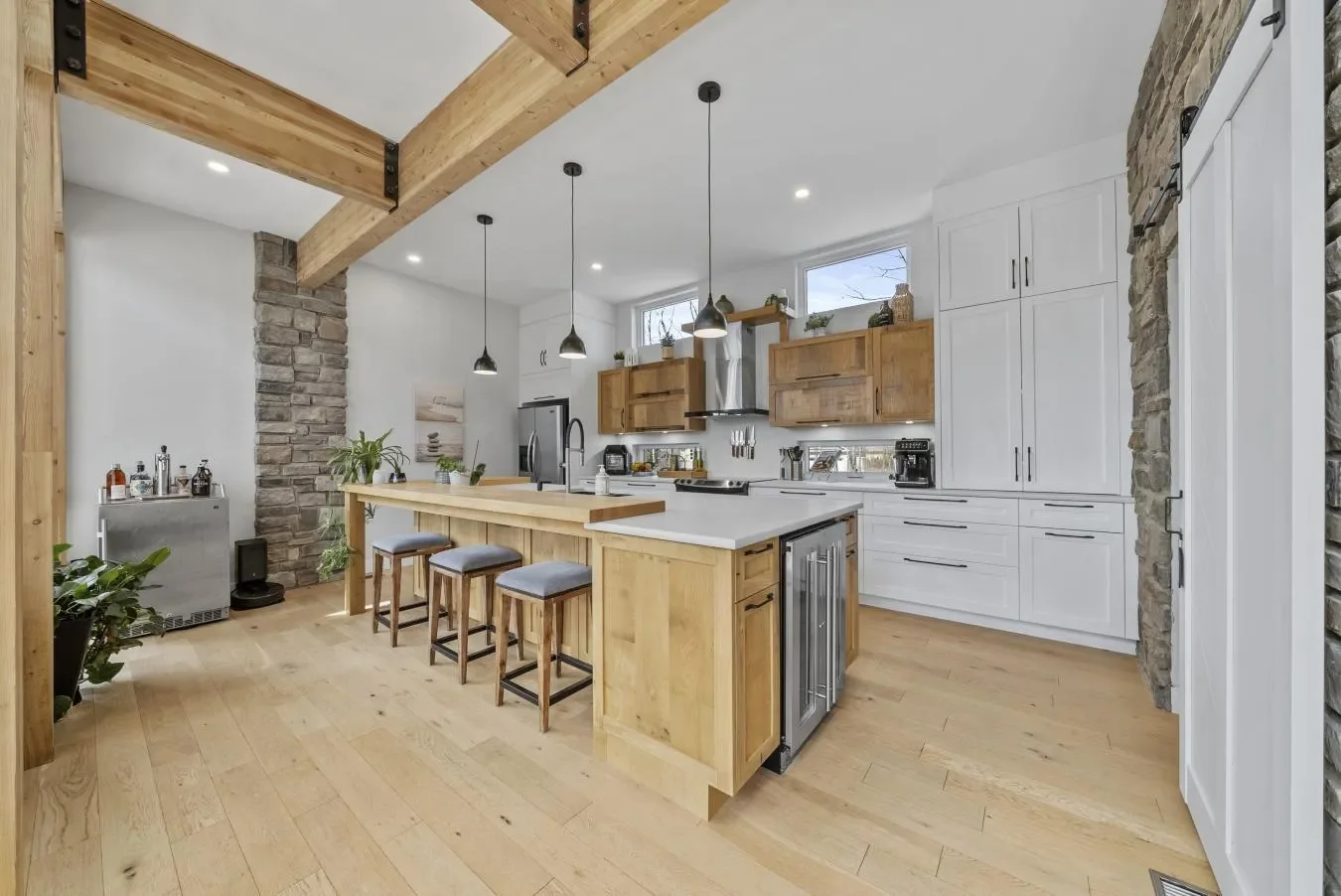 102 rue Ostiguy, Sainte-Cécile-de-Milton, Quebec, Canada. - Photo 5