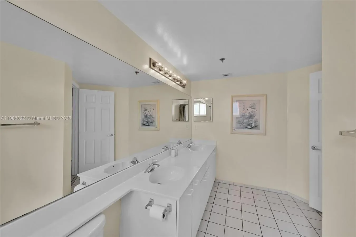 18260 N Bay Road , Sunny Isles FL 33160, Golden Beach, Florida, United States. - Photo 2