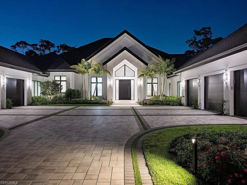 2191 Coach House LN, Naples, FL, 34105, USA, Naples, Florida, United States. - Hero Image
