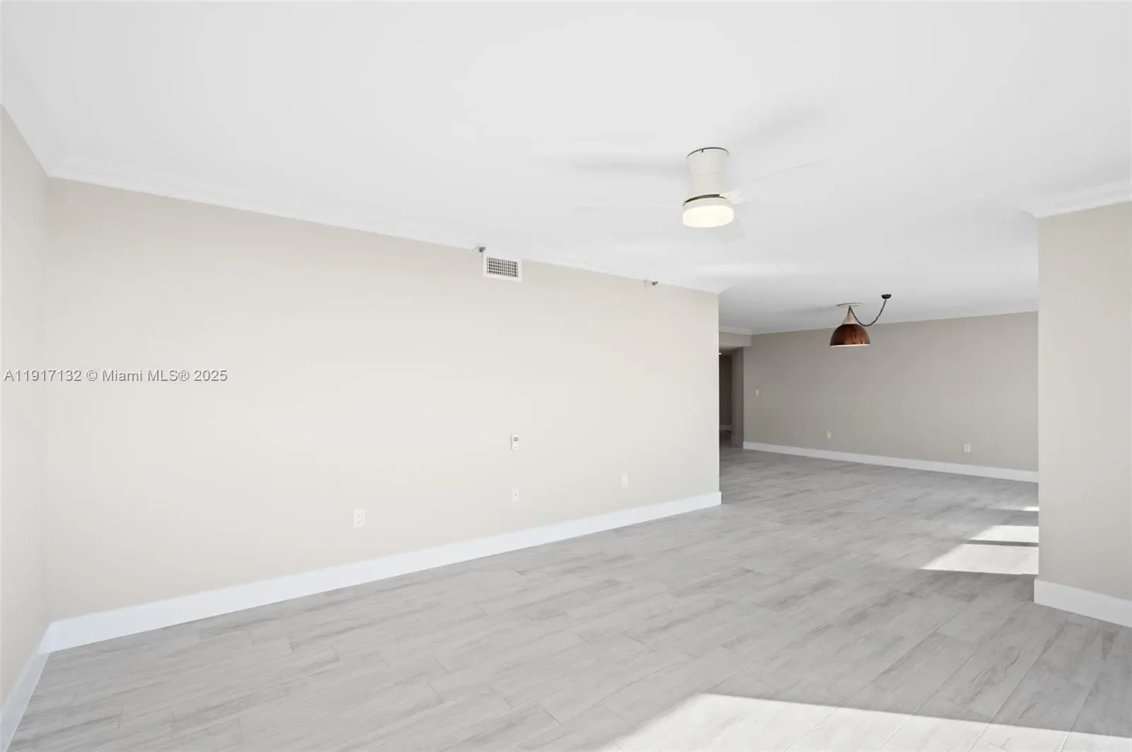 441 Valencia Ave 1201, Coral Gables, Florida, United States. - Photo 13