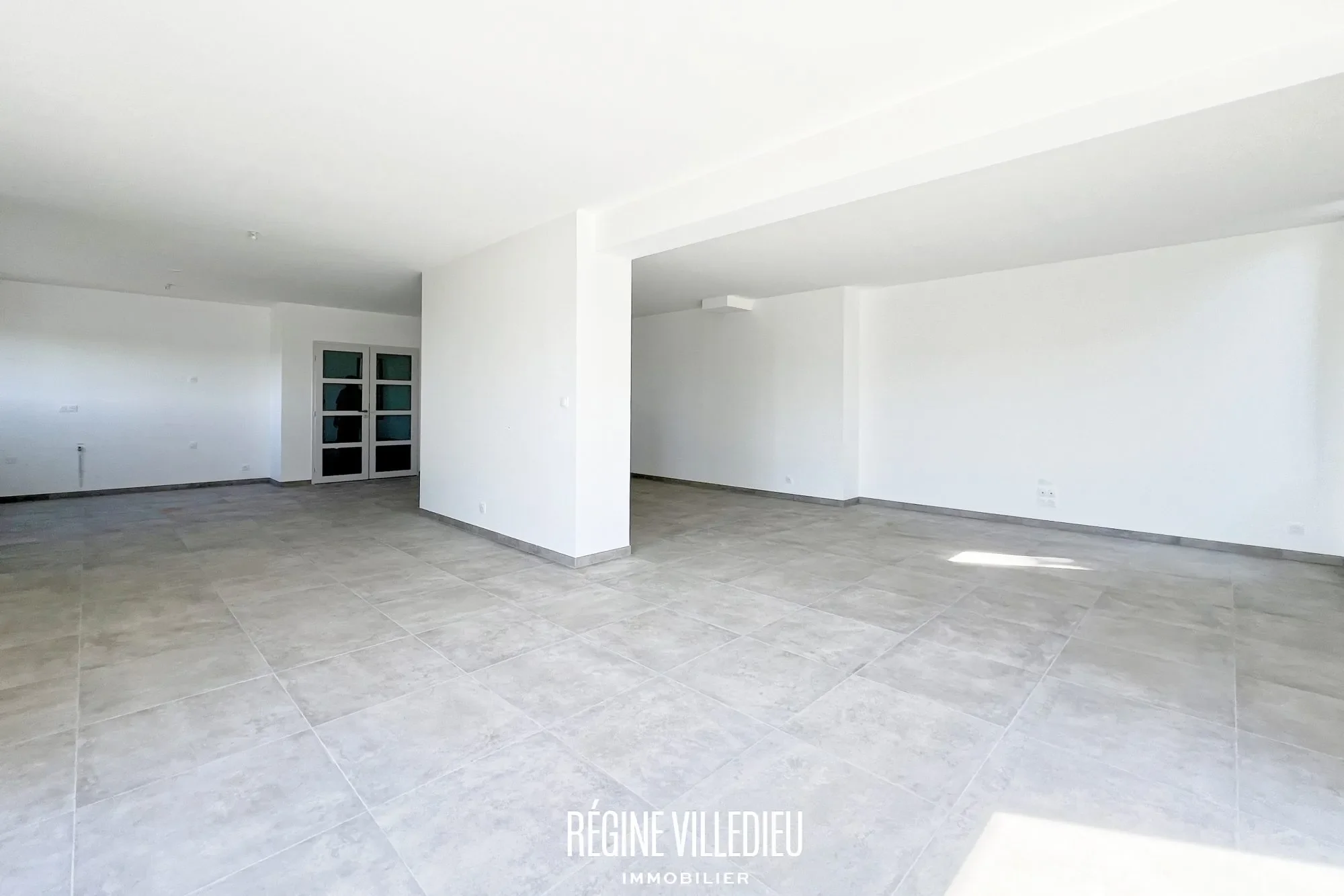 Gallery photo 10