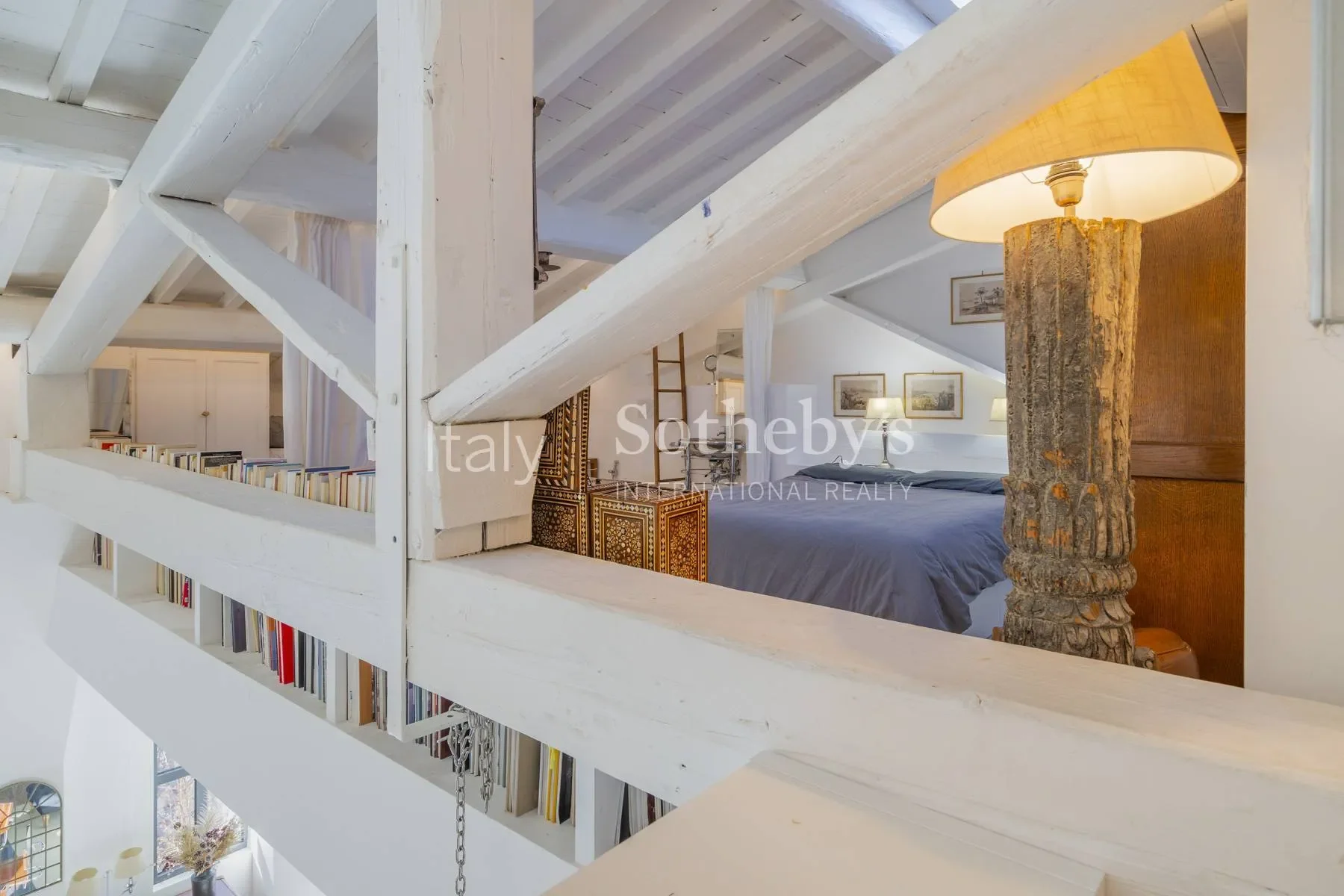 Gallery photo 6