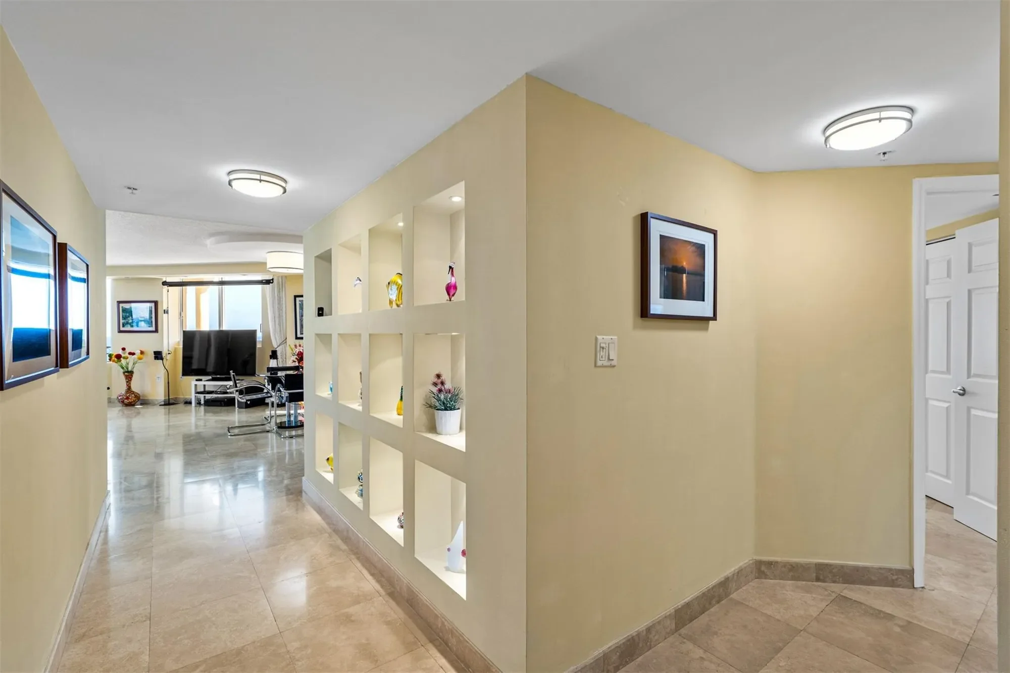 2011 N Ocean Blvd 1601N, Wilton Manors, Florida, United States. - Photo 11