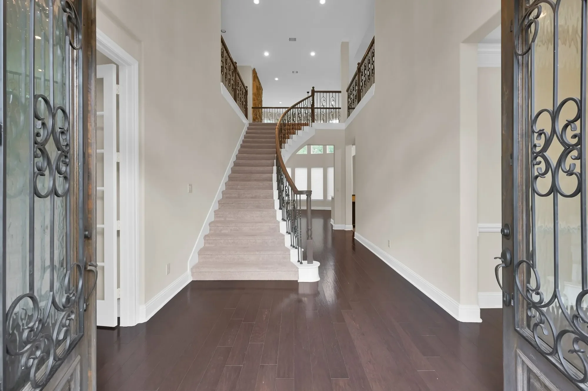 3403 Wooded Lane, Conroe, TX 77301, Conroe, Texas, United States. - Photo 2