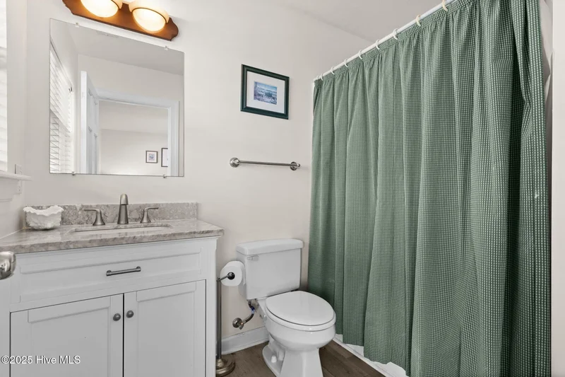 533 Ocean Boulevard W, Holden Beach, NC, 28462, USA, 28462, North Carolina, United States. - Photo 21