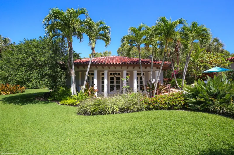 398 S Beach Road, Jupiter Island, FL, 33455, USA, Hobe Sound, Florida, United States. - Photo 26