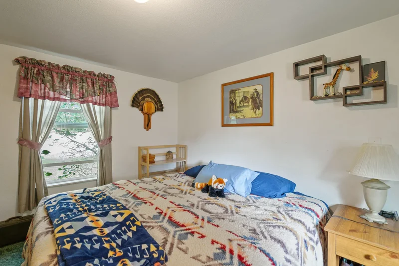701 Messinger, Grants Pass, OR, 97527, USA, Grants Pass, Oregon, United States. - Photo 40