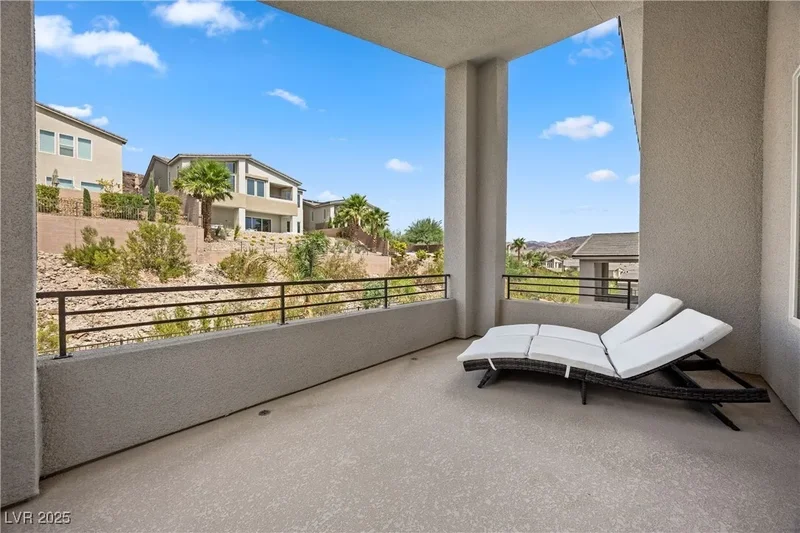 28 Vista Outlook Street, Henderson, NV 89011, Henderson, Nevada, United States. - Photo 45