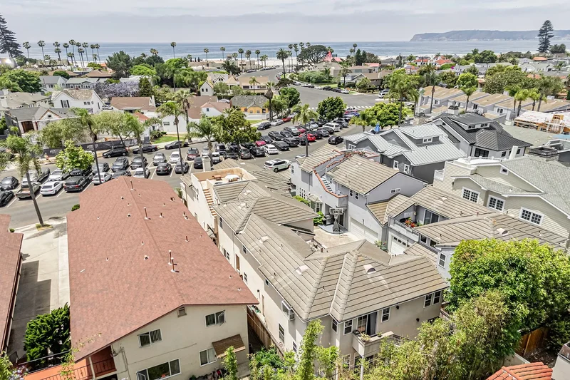 1034 & 1036 Isabella Avenue , Coronado, CA 92118, Coronado, California, United States. - Photo 7