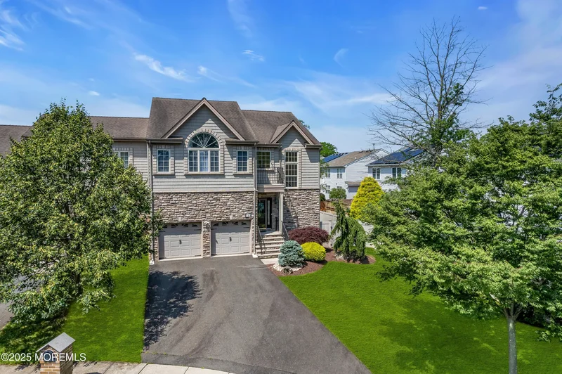 118 Pelican Court, Marlboro, NJ 07746, Marlboro Township, New Jersey, United States. - Photo 6