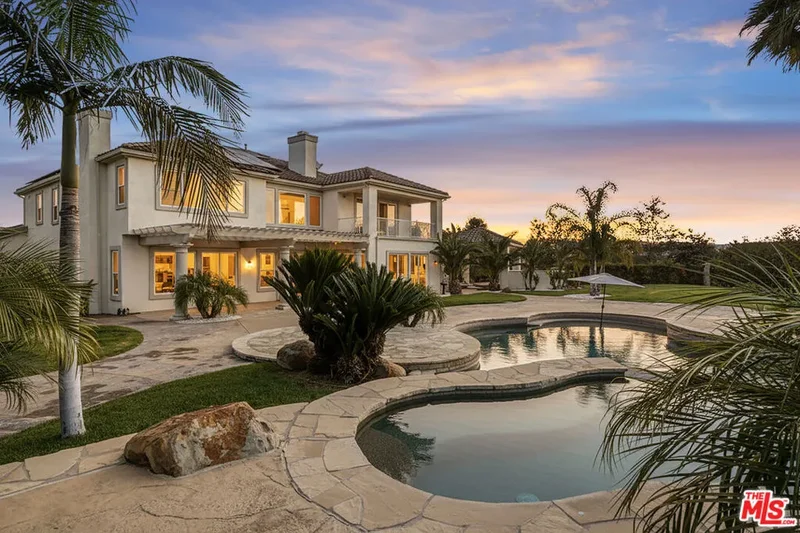 11158 Lopez Court, Moorpark, California, United States. - Photo 3
