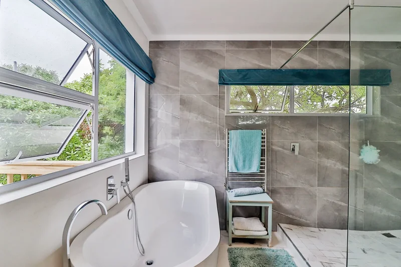 310 3rd Street, Hermanus, Western Cape, South Africa. - Photo 39