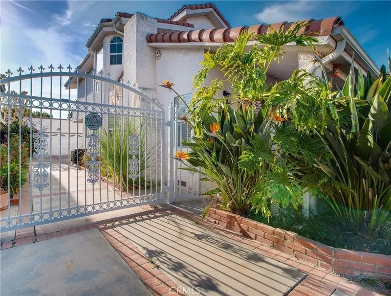 3667 Sawtelle Boulevard, Los Angeles, CA, 90066, USA, Los Angeles, California, United States. - Photo 8