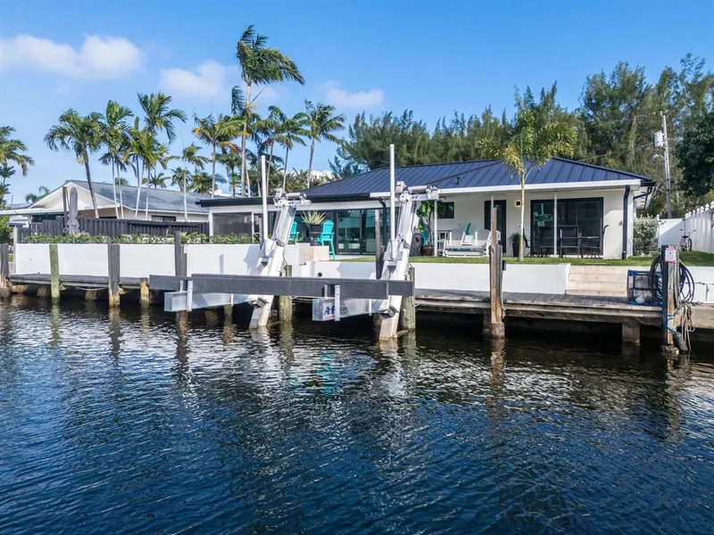 1231 NE 28th Avenue, Hillsboro Beach, Florida, United States. - Photo 39