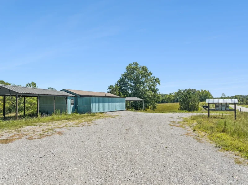 8272 Burgess Falls Rd, Baxter, Tennessee, United States. - Photo 5