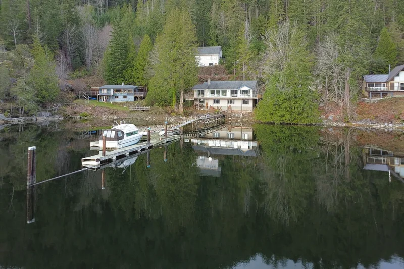5338 Daniel Road, Garden Bay, BC V0N 1S1, Garden Bay, British Columbia, Canada. - Photo 27